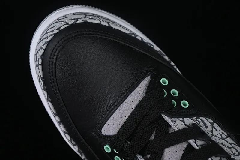 All categories Air Jordan Jordan series basketball shoes Air Jordan 3 L version Air Jordan 3 "Green Glow" AJ3 Joe 3 black and green CT8532-031